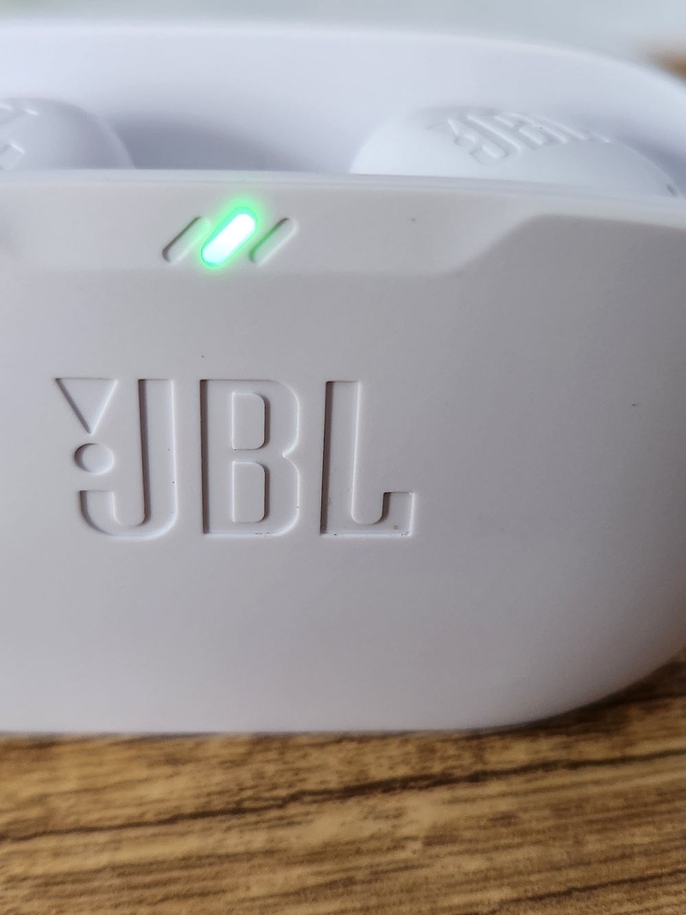 JBL Ear Buds